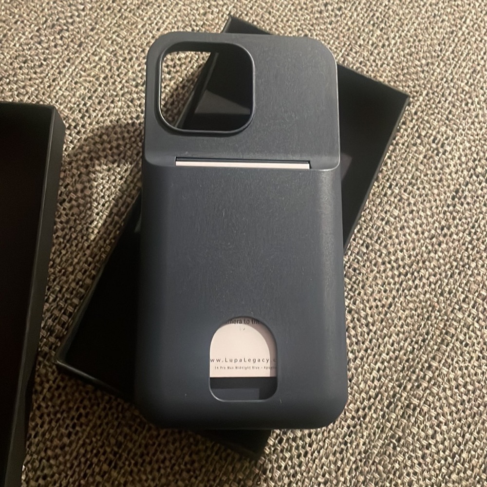 IPHONE 14 PRO MAX CASE, NWT - Picture 8 of 8